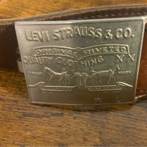 Levi leather Belt - Picture 3 of 4
